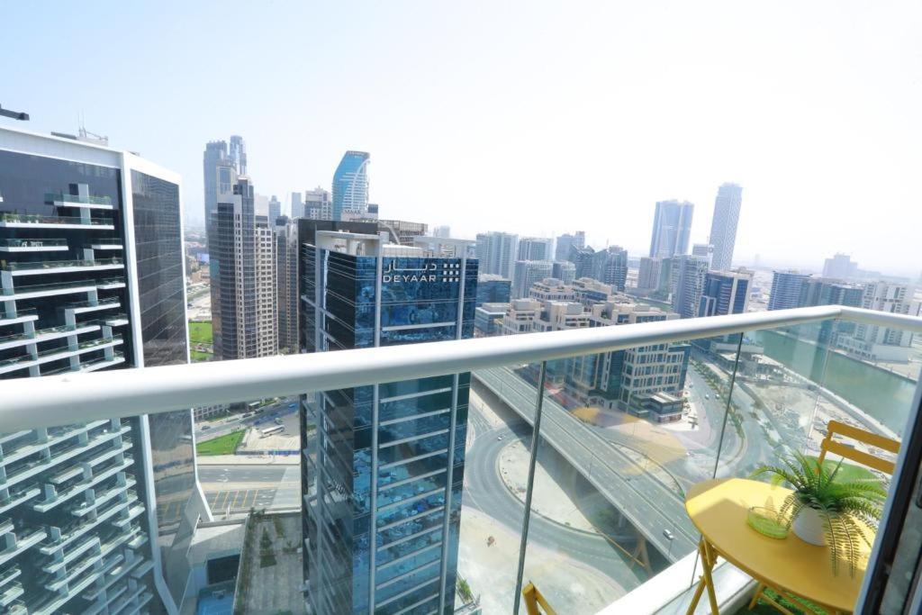 Damac Maison Prive Deluxe Studio With Burj-Khalifa View Dubai Buitenkant foto