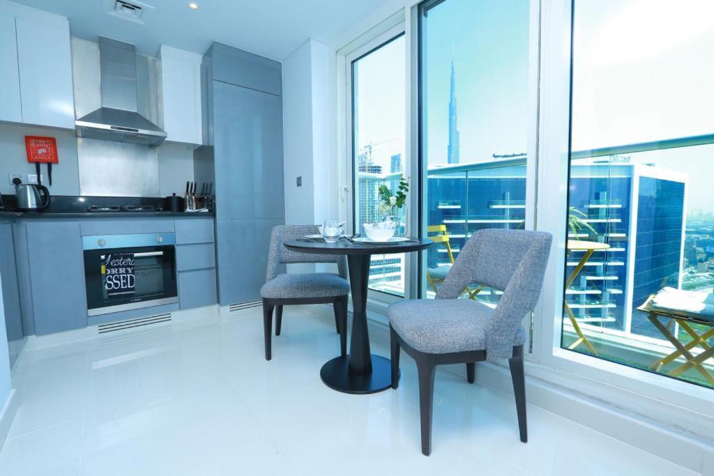 Damac Maison Prive Deluxe Studio With Burj-Khalifa View Dubai Buitenkant foto